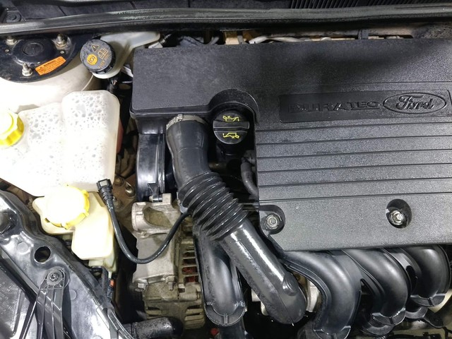 Second-hand 2014 Ford Figo Ambiente BSIV for sale in Kochi-33