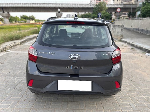 Second-hand 2020 Hyundai Grand i10 Nios Sportz for sale in Ahmedabad-2