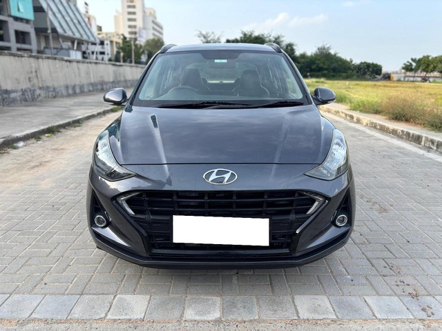 Second-hand 2020 Hyundai Grand i10 Nios Sportz for sale in Ahmedabad-4