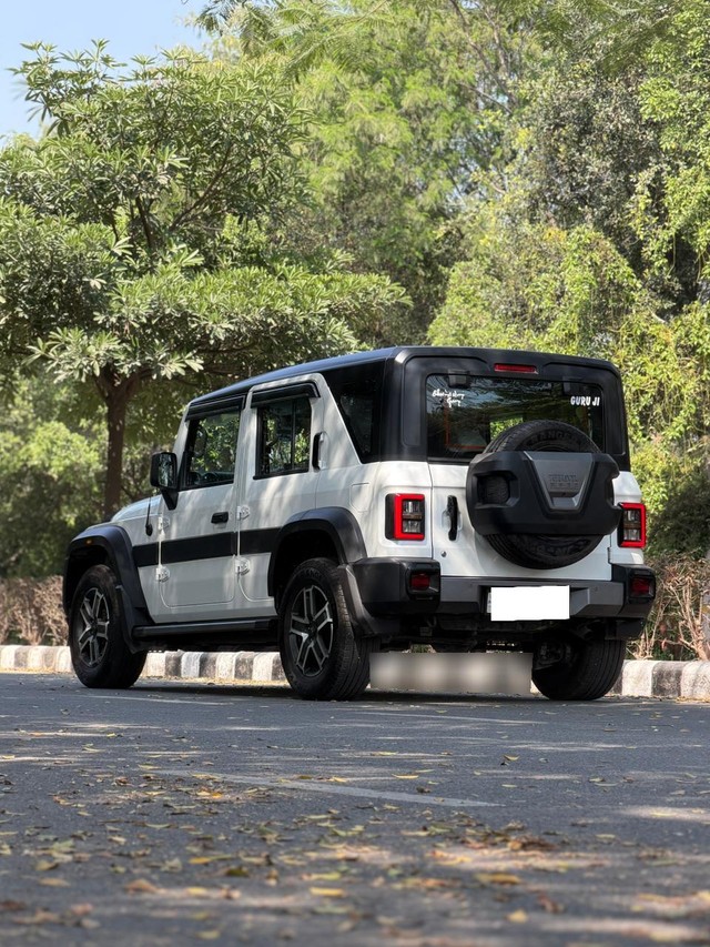Second-hand 2025 Mahindra Thar LX Hard Top Diesel AT for sale in New Delhi-3