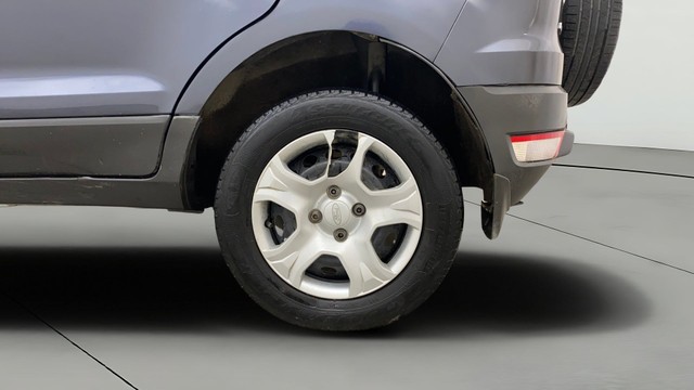 Second-hand 2014 Ford Ecosport 1.5 DV5 MT Ambiente for sale in Hyderabad-26