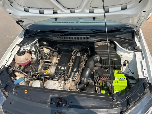 Second-hand 2018 Volkswagen Vento 1.2 TSI Highline AT for sale in Vadodara-3