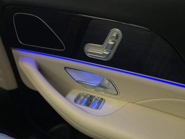 Second-hand 2022 Mercedes-Benz GLE 300d BSVI for sale in Mumbai-7