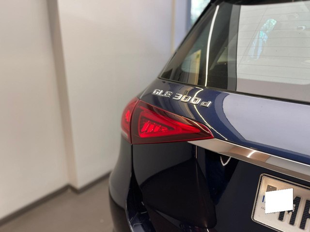 Second-hand 2022 Mercedes-Benz GLE 300d BSVI for sale in Mumbai-3