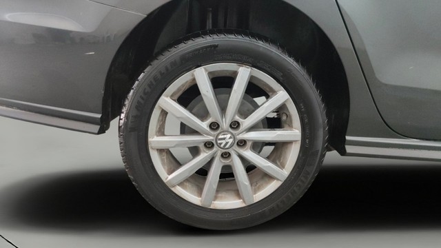 Second-hand 2019 Volkswagen Vento 1.2 TSI Highline Plus AT for sale in Pune-27