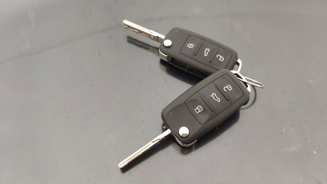 Second-hand 2019 Volkswagen Vento 1.2 TSI Highline Plus AT for sale in Pune-1