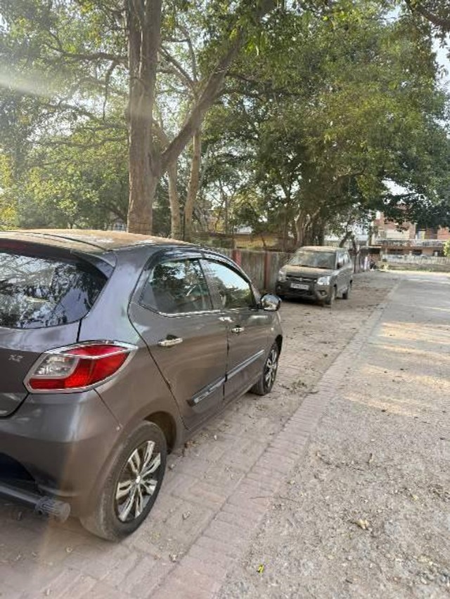 Tata Tiago XZ Second-hand 2020 Tata Tiago XZ for sale in Kanpur-10