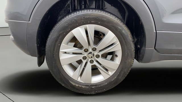 Skoda Kushaq 1.0 TSI Active Second-hand 2023 Skoda Kushaq 1.0 TSI Active for sale in Chennai-24