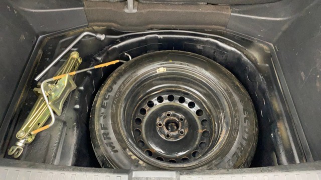 Skoda Kushaq 1.0 TSI Active Second-hand 2023 Skoda Kushaq 1.0 TSI Active for sale in Chennai-27