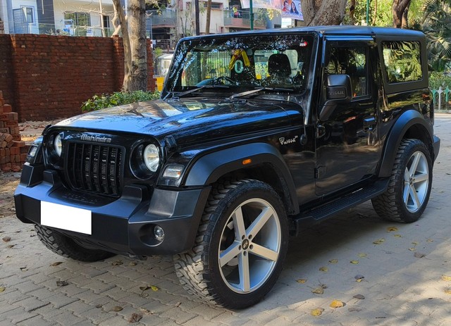 Mahindra Thar LX 4WD Convert Top Diesel AT BSVI Second-hand 2023 Mahindra Thar LX 4WD Convert Top Diesel AT BSVI for sale in New Delhi-3