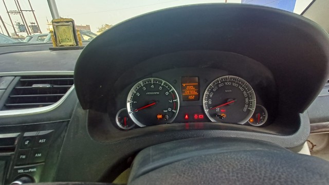 Second-hand 2016 Maruti Suzuki Swift Dzire VXI for sale in Etawah-7