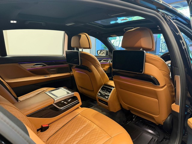 BMW 7 Series 740Li M Sport Second-hand 2021 BMW 7 Series 740Li M Sport for sale in Mumbai-10