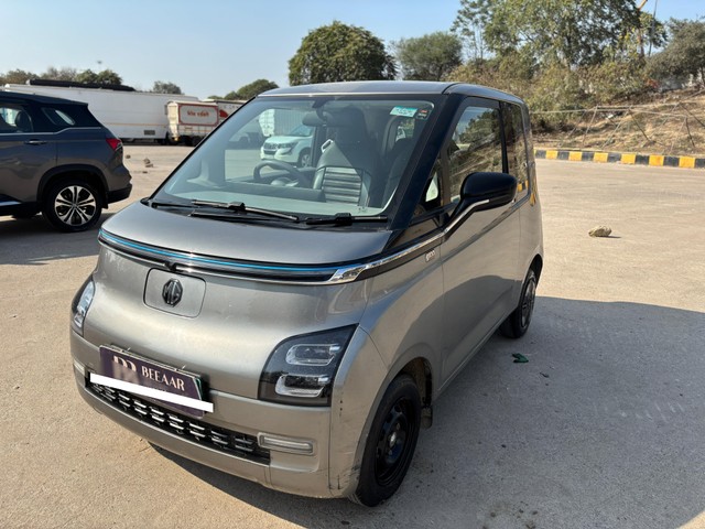 Second-hand 2024 MG Comet EV Plush for sale in Lucknow-3