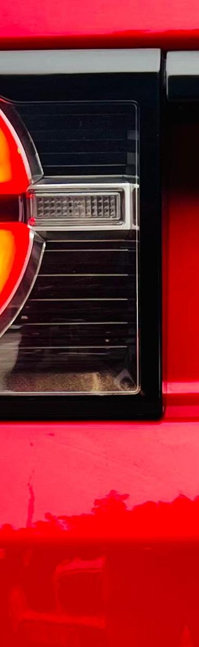 Second-hand 2019 Land Rover Discovery HSE 3.0 TD6 for sale in Faridabad-7