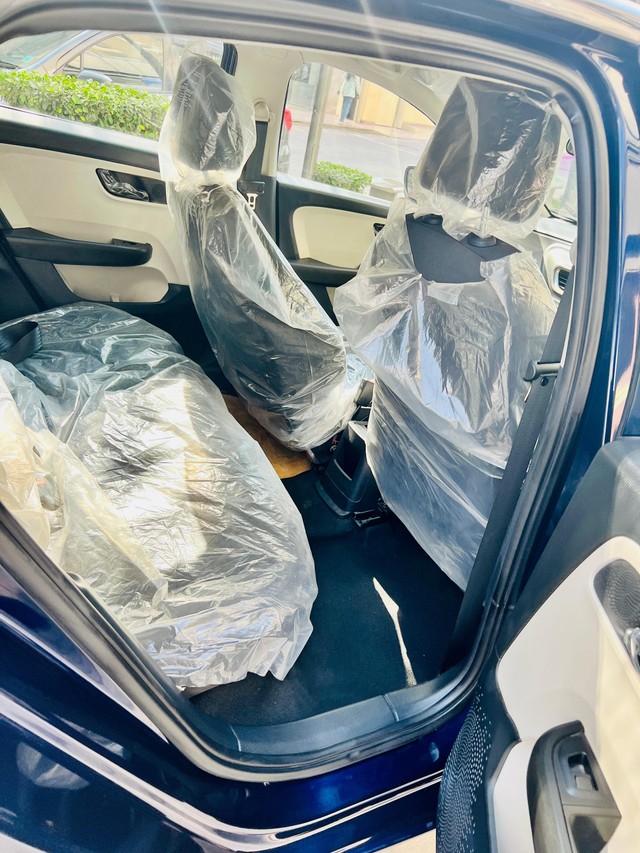 Second-hand 2024 Tata Altroz XT for sale in Faridabad-13