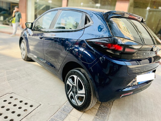Second-hand 2024 Tata Altroz XT for sale in Faridabad-9