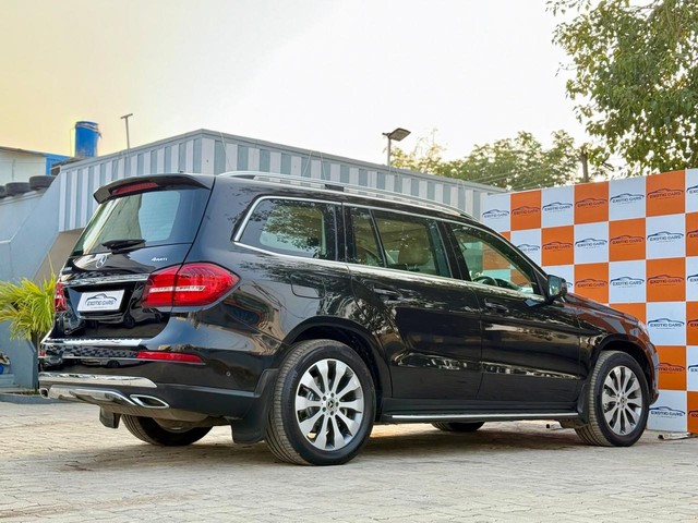 Second-hand 2018 Mercedes-Benz GLS 350d 4MATIC for sale in Chennai-3