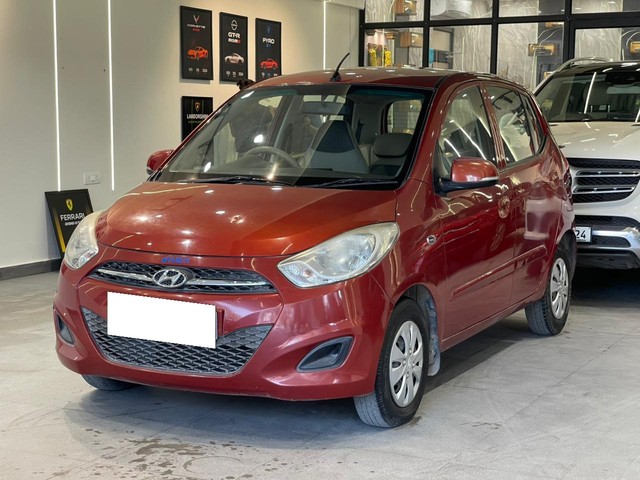 Second-hand 2013 Hyundai i10 Sportz for sale in Hyderabad-3