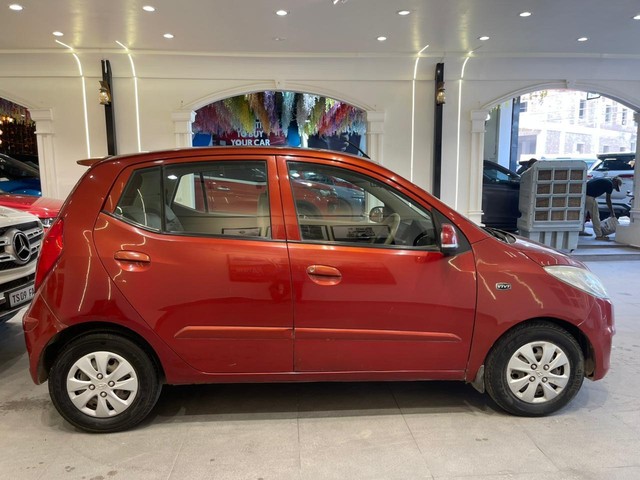 Second-hand 2013 Hyundai i10 Sportz for sale in Hyderabad-1