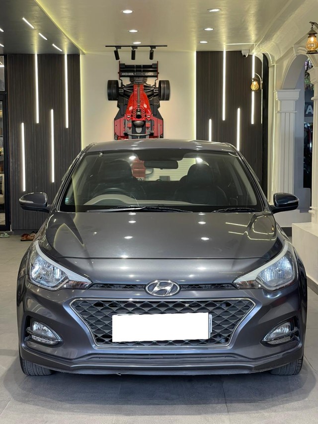 Hyundai i20 Sportz Plus BSIV Second-hand 2019 Hyundai i20 Sportz Plus BSIV for sale in Hyderabad-5