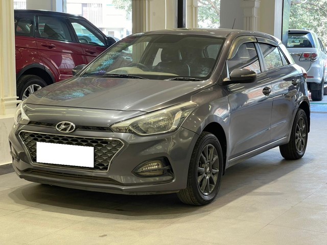 Hyundai i20 Sportz Plus BSIV Second-hand 2019 Hyundai i20 Sportz Plus BSIV for sale in Hyderabad-4