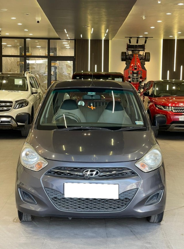 Second-hand 2013 Hyundai i10 Magna for sale in Hyderabad-5