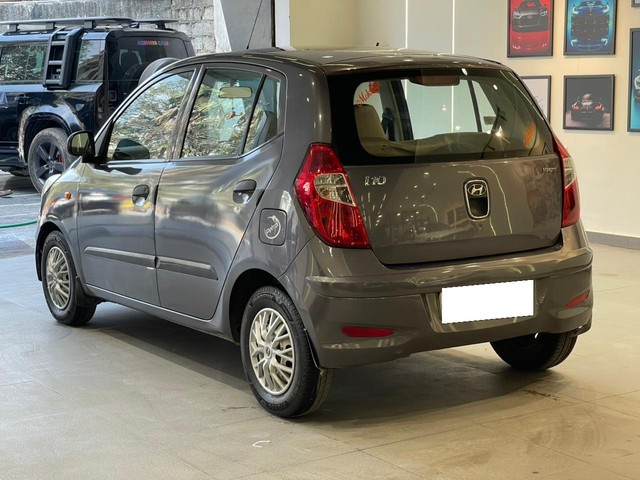 Second-hand 2013 Hyundai i10 Magna for sale in Hyderabad-9