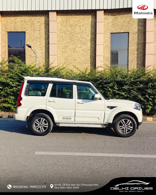 Second-hand 2019 Mahindra Scorpio S5 BSIV for sale in New Delhi-5
