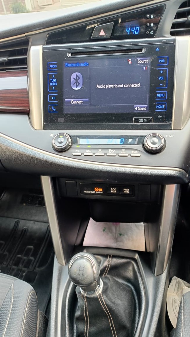 Second-hand 2019 Toyota Innova Crysta 2.4 VX MT 8S BSIV for sale in Coimbatore-8