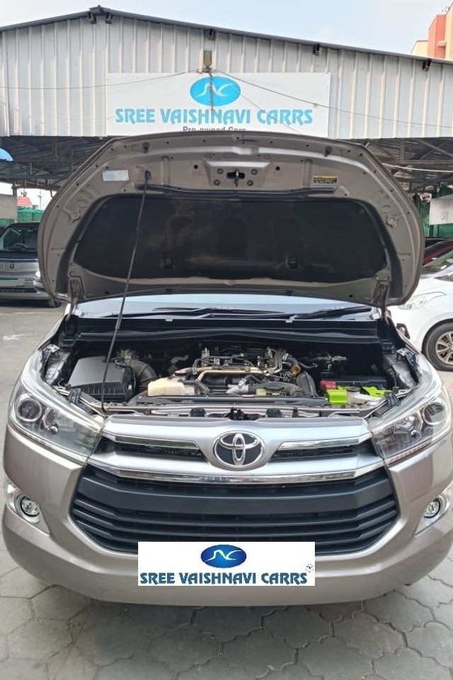 Second-hand 2019 Toyota Innova Crysta 2.4 VX MT 8S BSIV for sale in Coimbatore-13