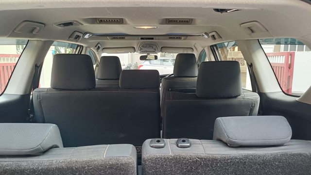 Second-hand 2019 Toyota Innova Crysta 2.4 VX MT 8S BSIV for sale in Coimbatore-10