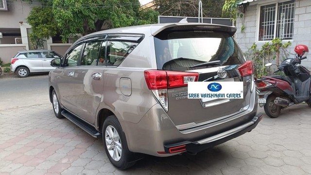 Second-hand 2019 Toyota Innova Crysta 2.4 VX MT 8S BSIV for sale in Coimbatore-14