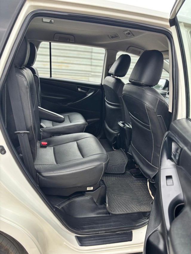 Second-hand 2020 Toyota Innova Crysta 2.4 G 7 STR for sale in Ahmedabad-11