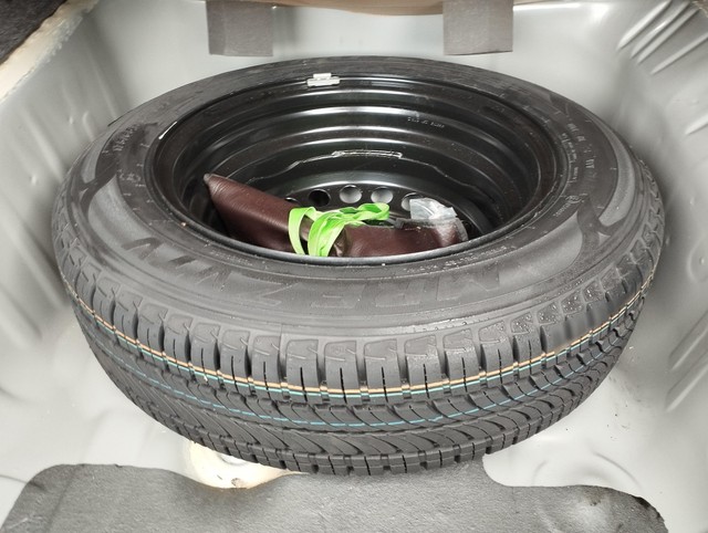 Second-hand 2022 Honda City VX CVT for sale in New Delhi-19