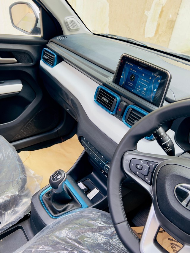 Second-hand 2024 Tata Punch Creative Flagship DT for sale in Faridabad-10