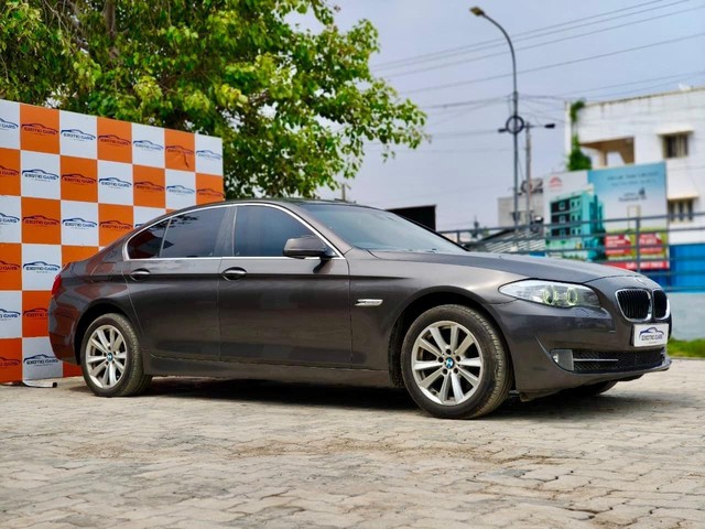Second-hand 2012 BMW 5 Series 520d Sedan for sale in Chennai-7
