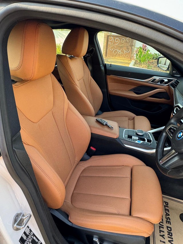 Second-hand 2025 BMW i4 eDrive35 M Sport for sale in Coimbatore-6