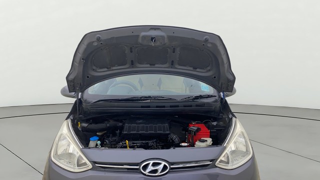 Second-hand 2015 Hyundai Grand i10 Magna for sale in Ahmedabad-9