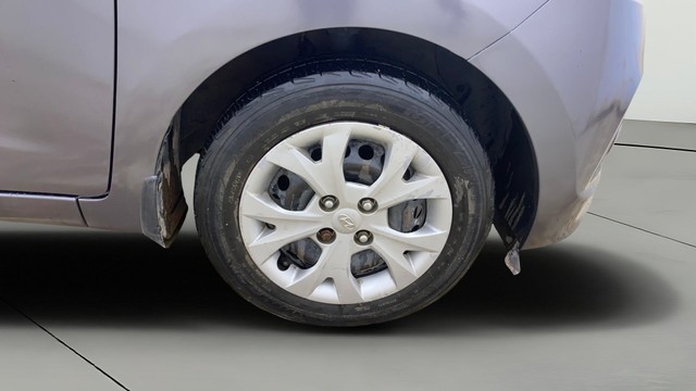 Second-hand 2015 Hyundai Grand i10 Magna for sale in Ahmedabad-23