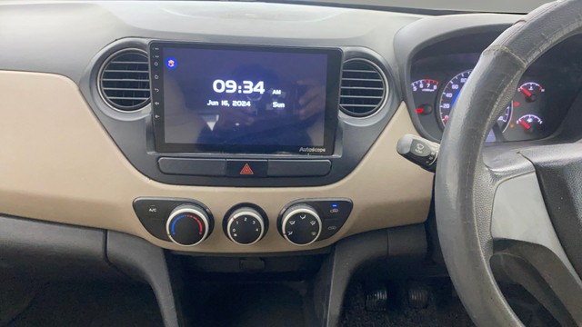 Second-hand 2015 Hyundai Grand i10 Magna for sale in Ahmedabad-22