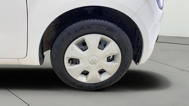 Second-hand 2023 Maruti Suzuki Wagon R ZXI for sale in Ahmedabad-23