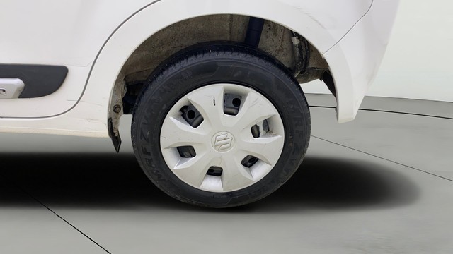 Second-hand 2023 Maruti Suzuki Wagon R ZXI for sale in Ahmedabad-26