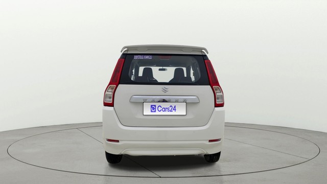 Second-hand 2023 Maruti Suzuki Wagon R ZXI for sale in Ahmedabad-3