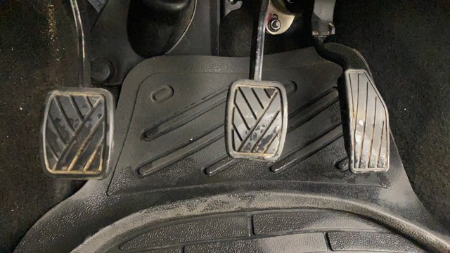 Second-hand 2023 Maruti Suzuki Wagon R ZXI for sale in Ahmedabad-14