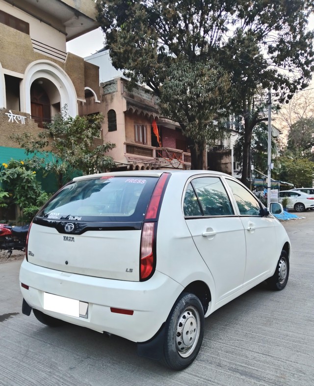 Second-hand 2013 Tata Indica TDI LS for sale in Indore-6