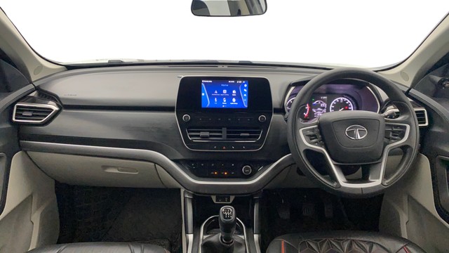 Second-hand 2021 Tata Safari XT Plus BSVI for sale in Lucknow-22