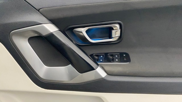 Second-hand 2021 Tata Safari XT Plus BSVI for sale in Lucknow-5