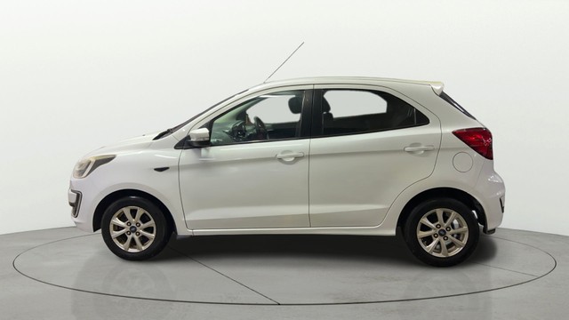 Second-hand 2019 Ford Figo 1.2P Titanium MT for sale in Surat-5