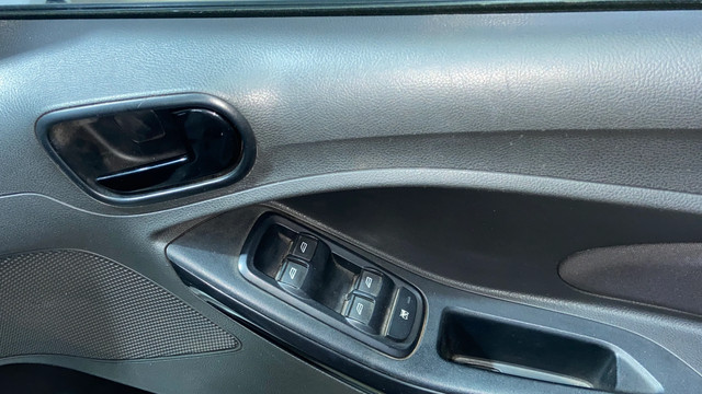 Second-hand 2019 Ford Figo 1.2P Titanium MT for sale in Surat-17