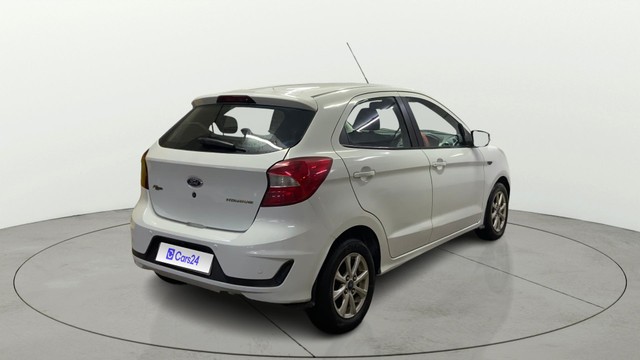 Second-hand 2019 Ford Figo 1.2P Titanium MT for sale in Surat-2